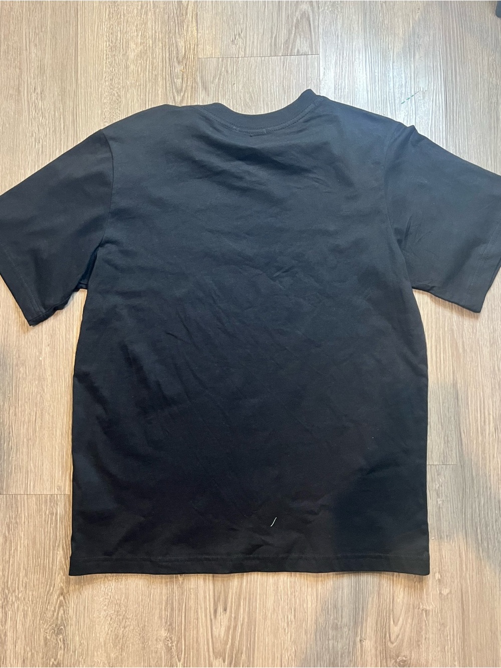 Nike Women’s Black Dri-FIT Loose Fit Crew Neck T-Shirt - Picture 4 of 5